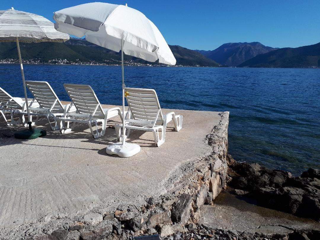Apartments Sino More Tivat Eksteriør bilde
